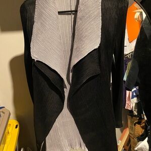 Vanite Couture Cardigan